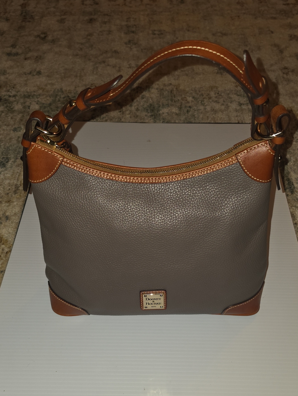 Dooney & Bourke Pebble Grain Leather Hobo Shoulder Bag. 9.5×13×4
